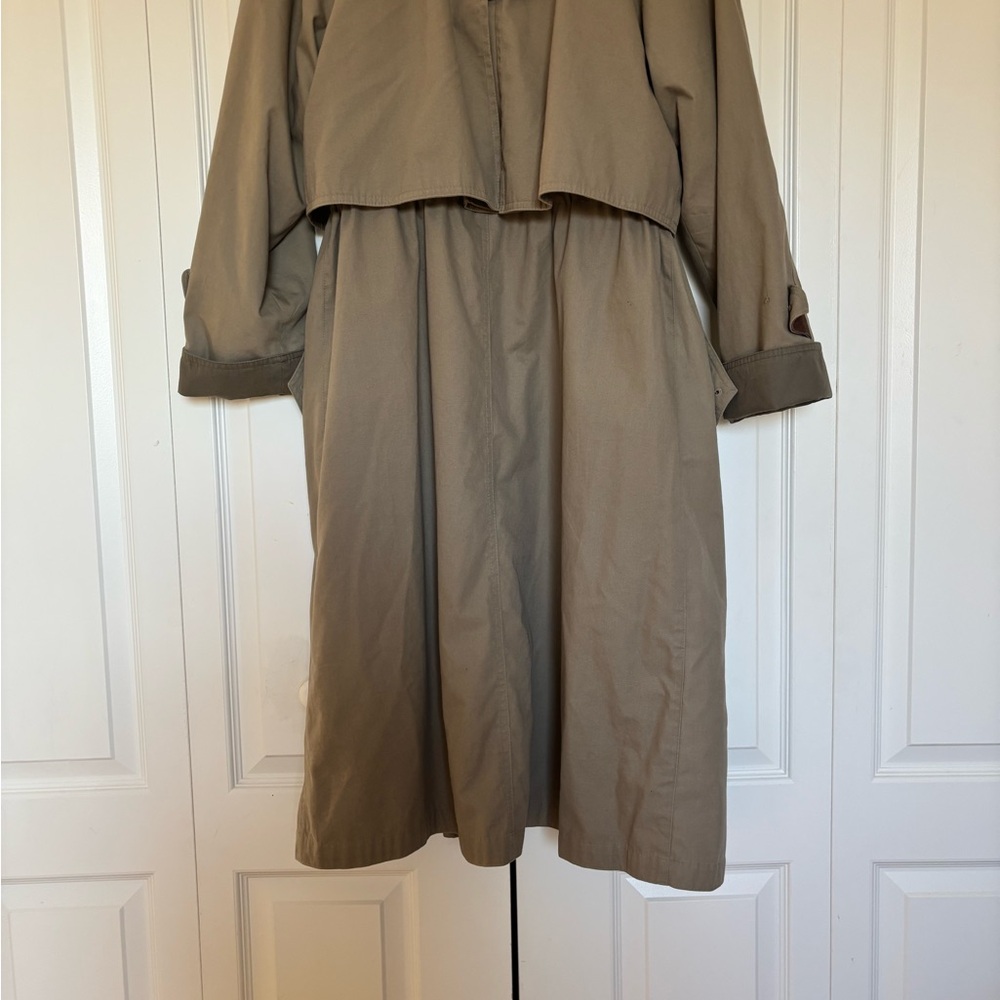 Vintage Tan Plaid Lined Trench Coat - Picture 14 of 15